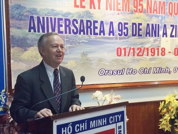 ຫວຽດນາມ ເຂົ້າຮ່ວມງານມະໂຫລານຊາວໜຸ່ມ, ນັກສຶກສາໂລກ